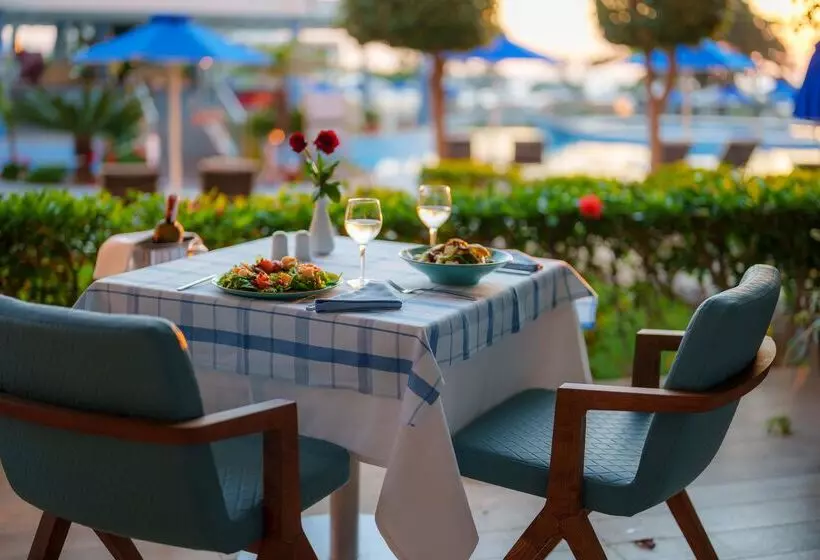 בית מלון כפרי Atrium Platinum Resort & Spa