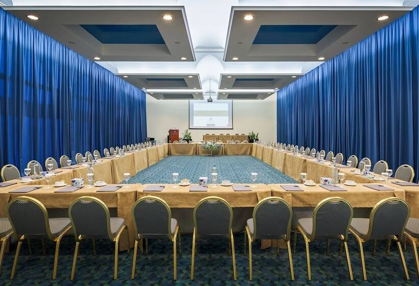 בית מלון כפרי Atrium Platinum Resort & Spa