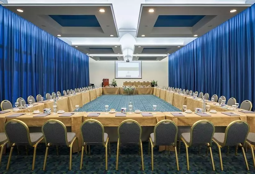 בית מלון כפרי Atrium Platinum Resort & Spa