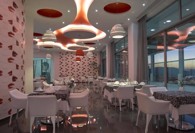 בית מלון כפרי Atrium Platinum Resort & Spa