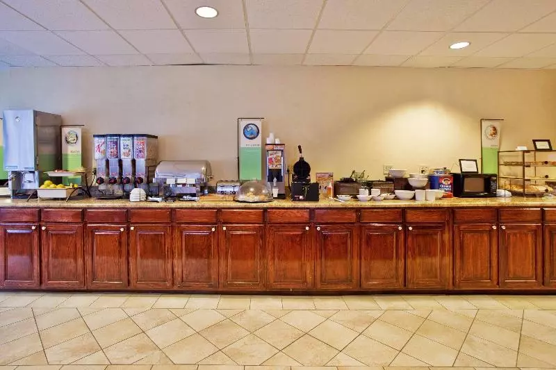 Szálloda Country Inn & Suites By Radisson, Atlanta Downtown