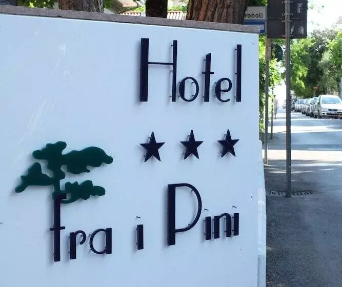 هتل Fra I Pini