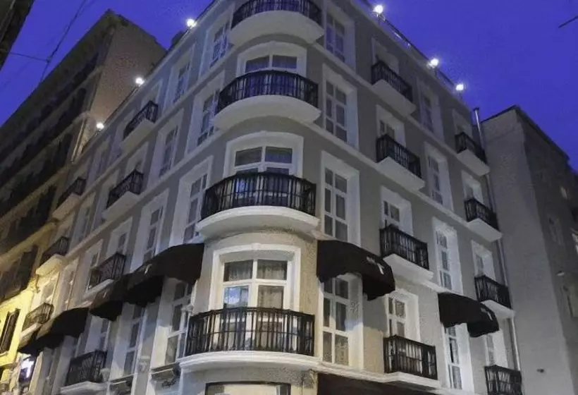 ホテル Istanbul Suite Home Galata