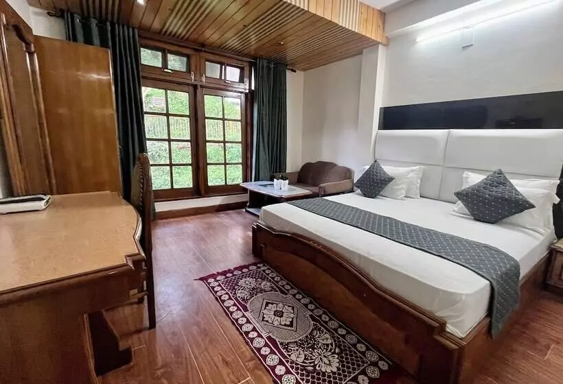 בית מלון כפרי Kumar S