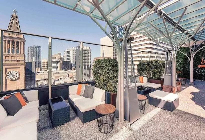 Отель Mercure Brisbane King George Square