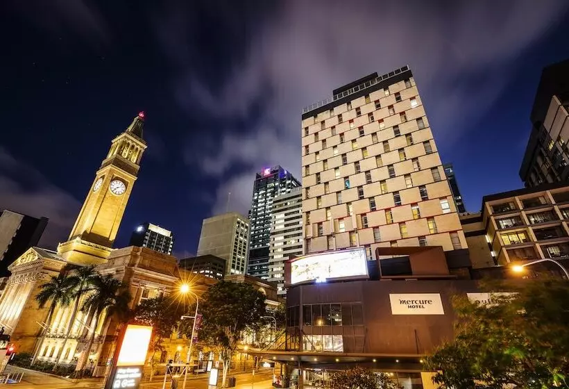 Отель Mercure Brisbane King George Square
