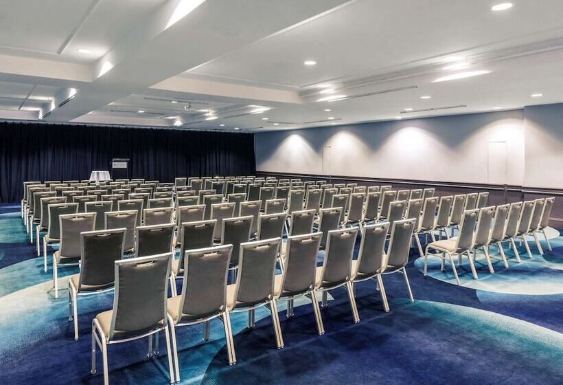 בית מלון כפרי Mercure Brisbane King George Square