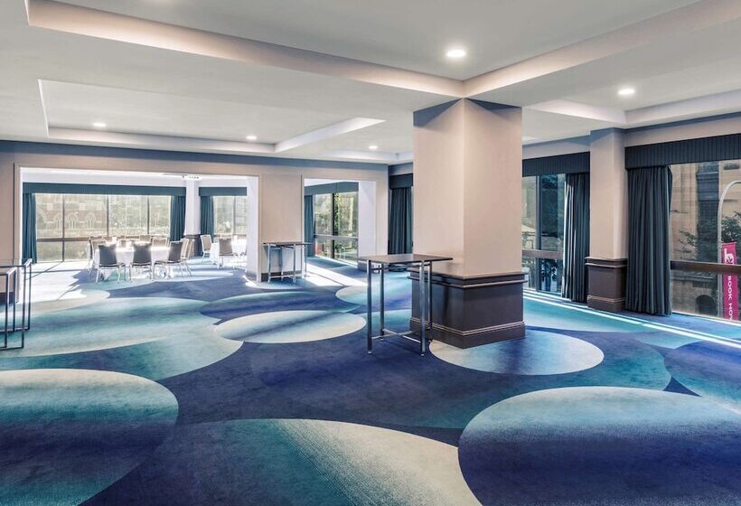 בית מלון כפרי Mercure Brisbane King George Square