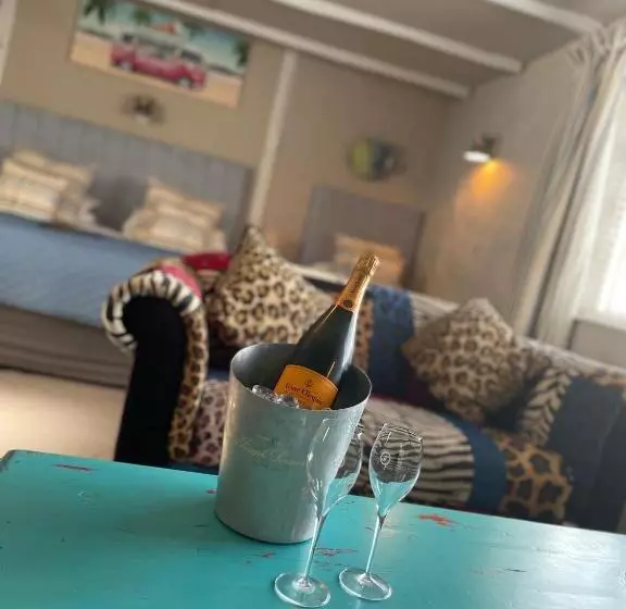 酒店 Molesworth Arms