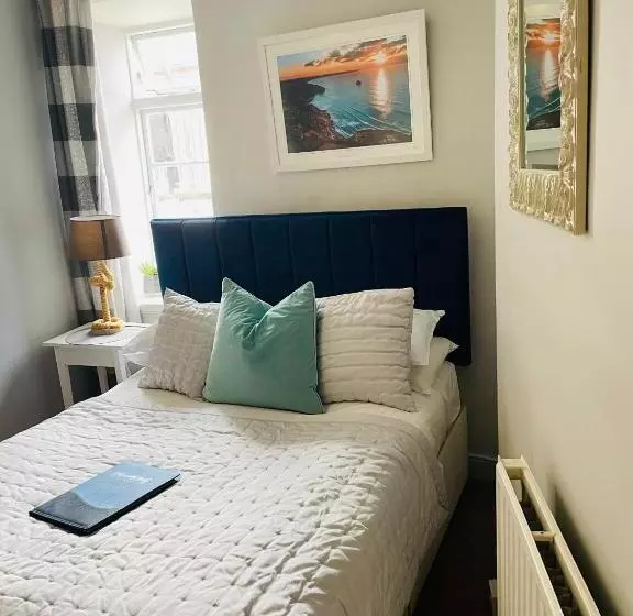 酒店 Molesworth Arms