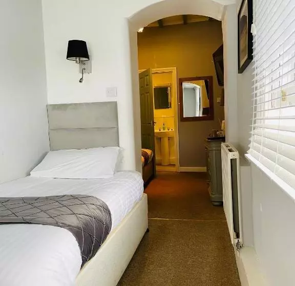 酒店 Molesworth Arms