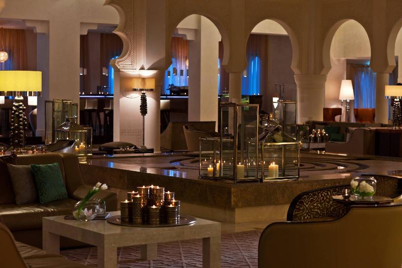 ホテル Renaissance Tlemcen