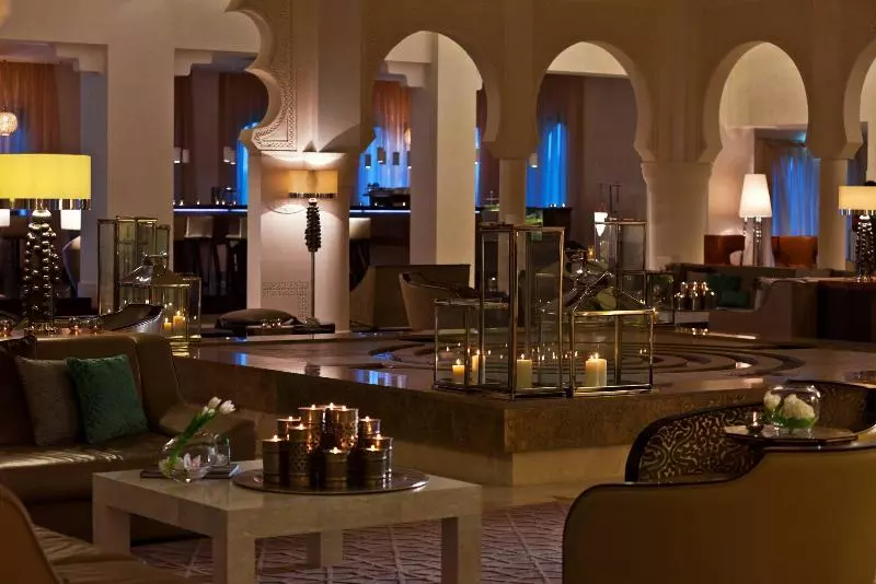 ホテル Renaissance Tlemcen