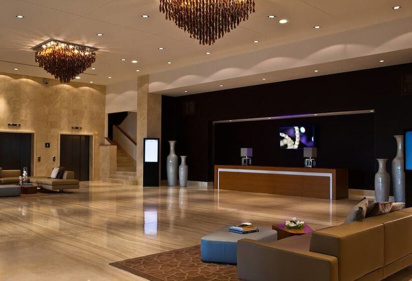 ホテル Renaissance Tlemcen