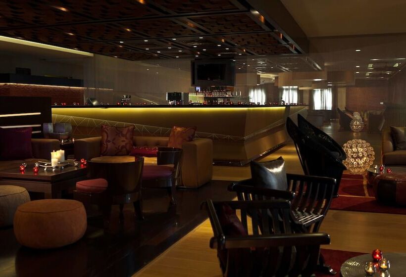 ホテル Renaissance Tlemcen