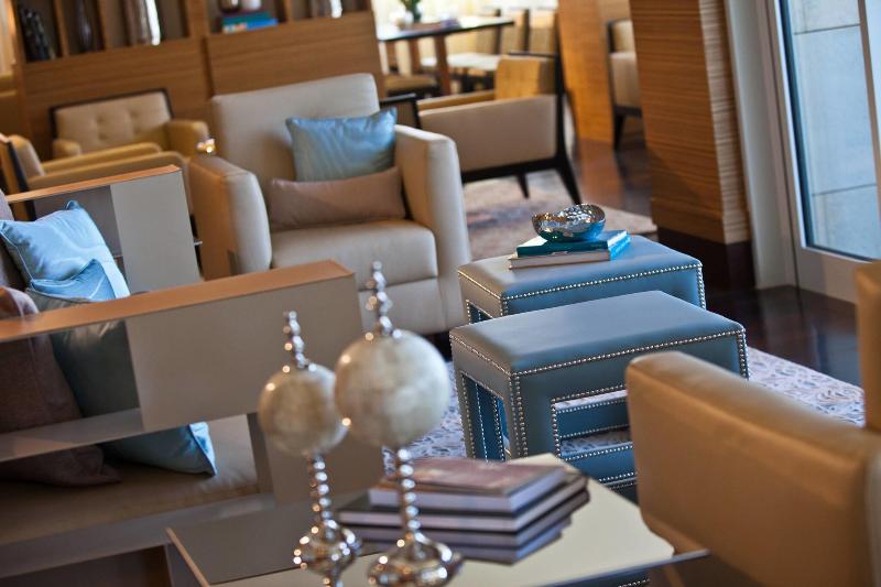 ホテル Renaissance Tlemcen