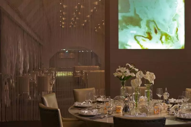 ホテル Renaissance Tlemcen