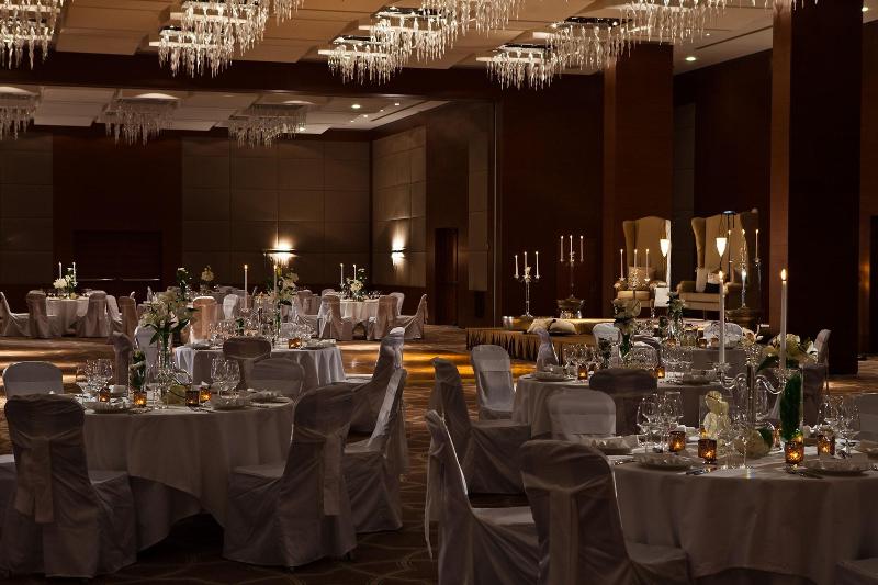 ホテル Renaissance Tlemcen