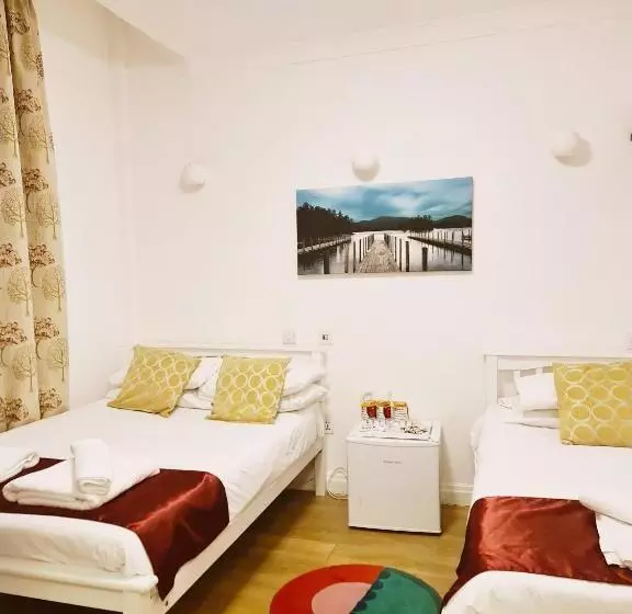 فندق City London