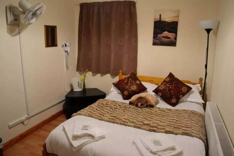 فندق City London