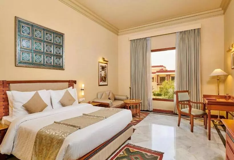 هتل The Ummed Jodhpur Palace Resort & Spa