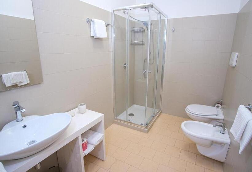 בית מלון כפרי Torre Guaceto Greenblu Resort