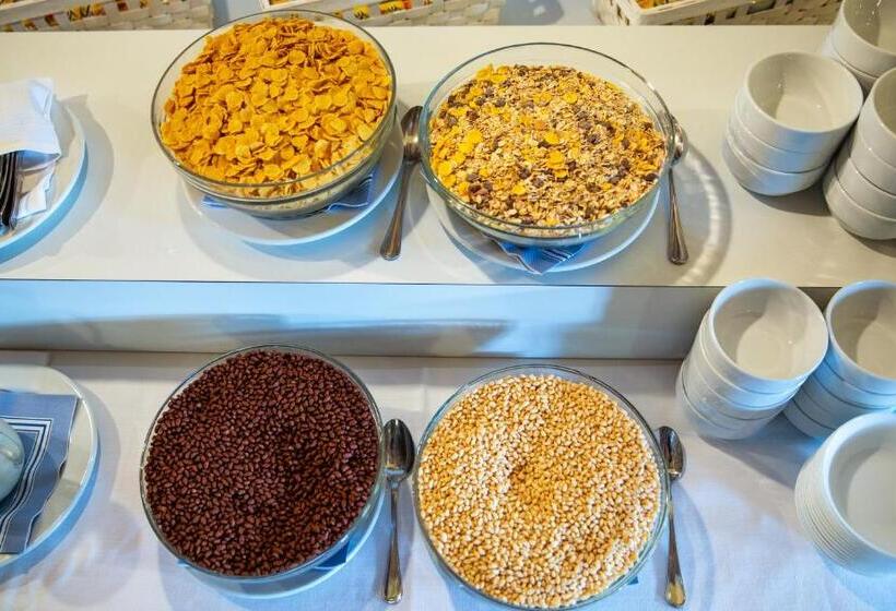 בית מלון כפרי Torre Guaceto Greenblu Resort