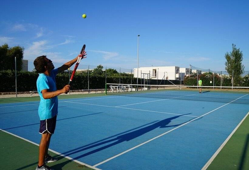 בית מלון כפרי Torre Guaceto Greenblu Resort