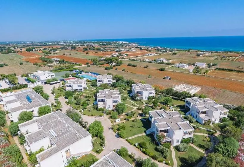 호텔 Torre Guaceto Greenblu Resort