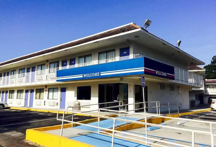 Motel 6 Gainsville University