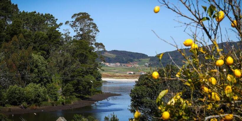 بنسيون Casa Raúl Lires