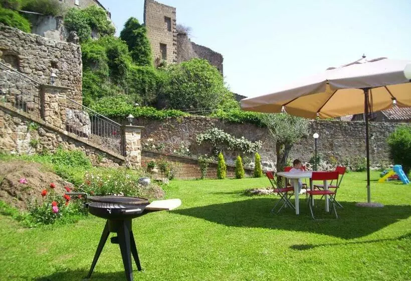 B&b Il Giardino Del Borgo