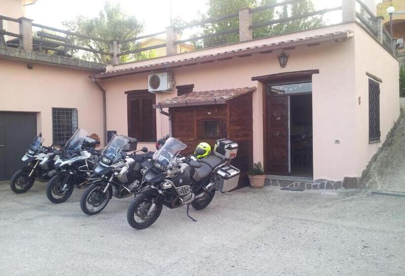 住宿加早餐  Bed And Bikers