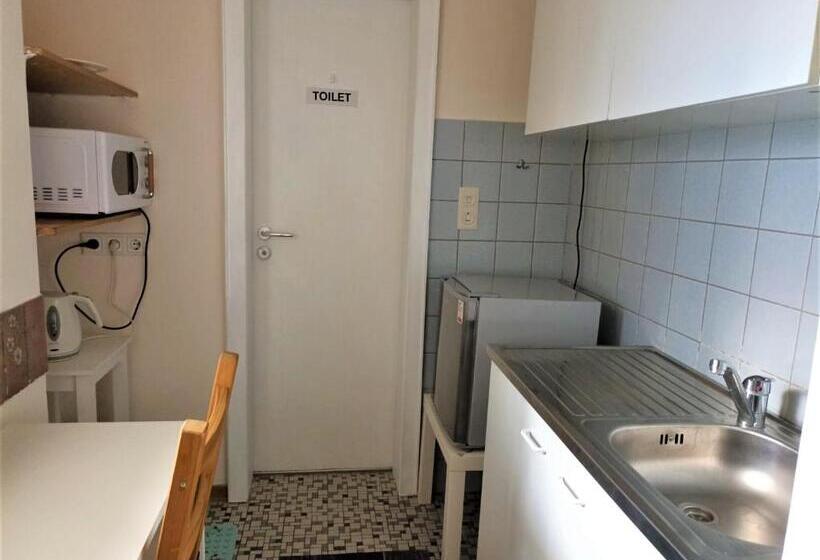 Пансион Neuss Nord