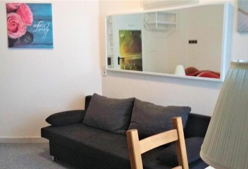 Пансион Neuss Nord