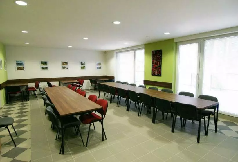 ペンション Penzión Nadka