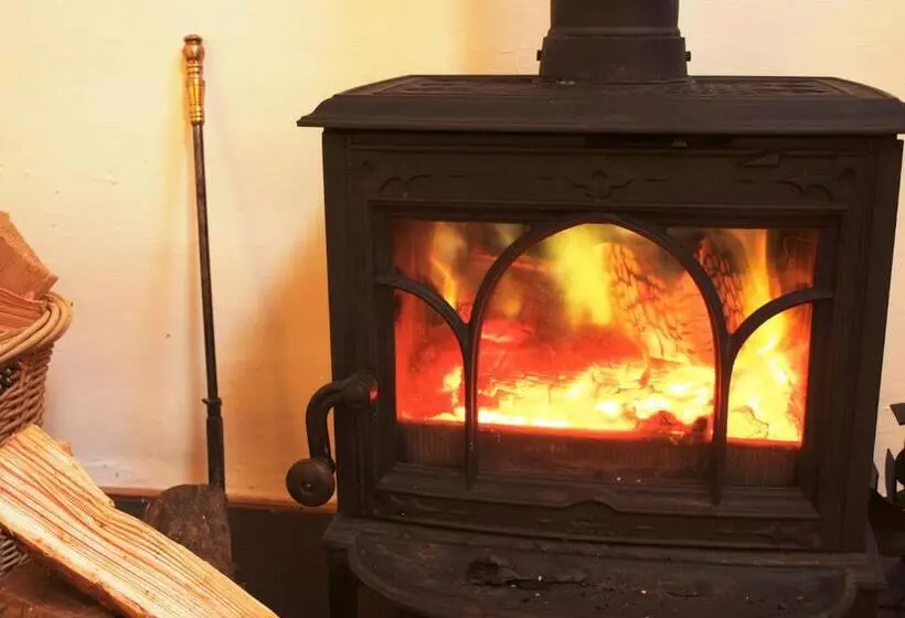 Aamiaismajoitus (B&B) Bryn Teg Barn