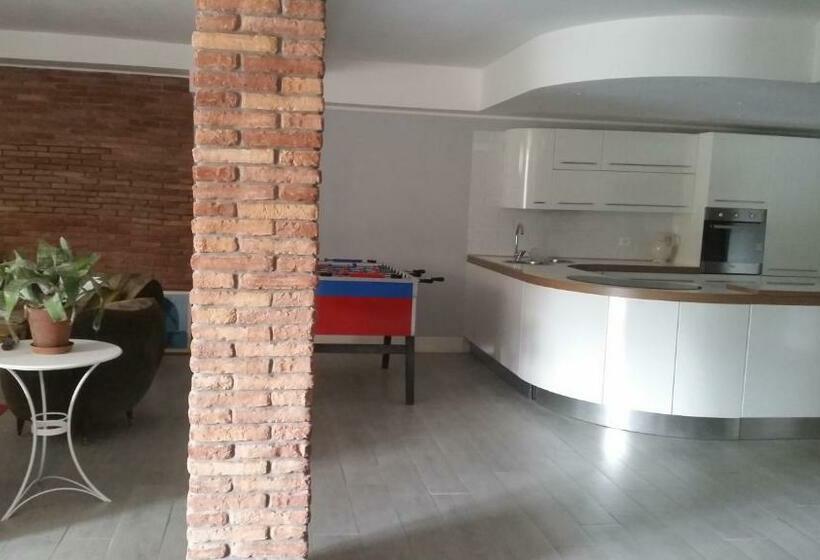 مبيت وإفطار Cavour 45