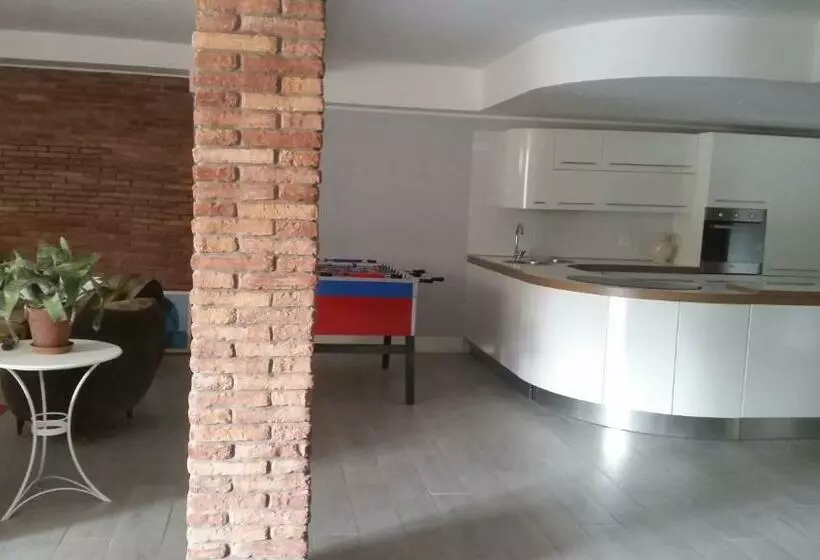 ベッドアンドブレックファースト Cavour 45