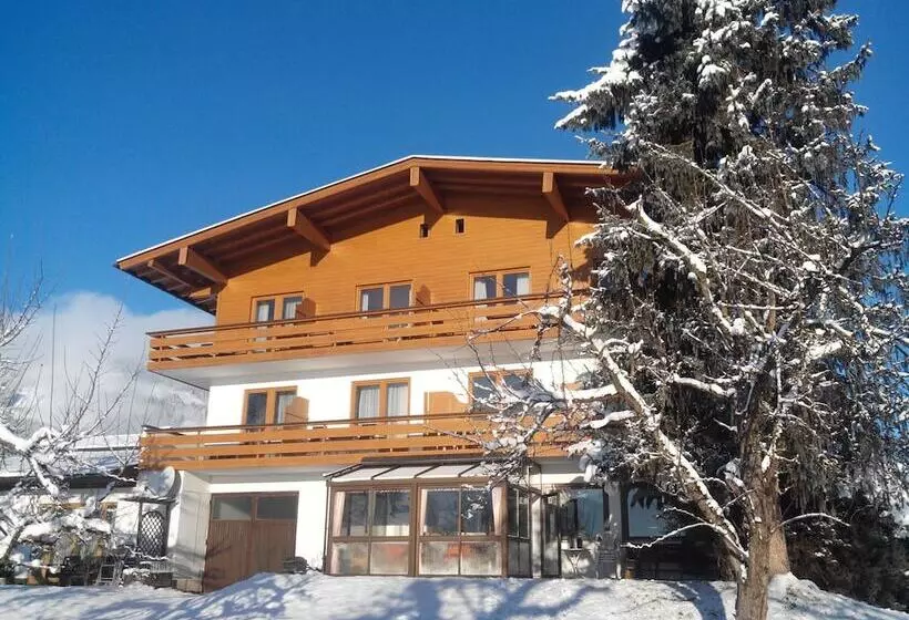 Aamiaismajoitus (B&B) Gästehaus Loithaler