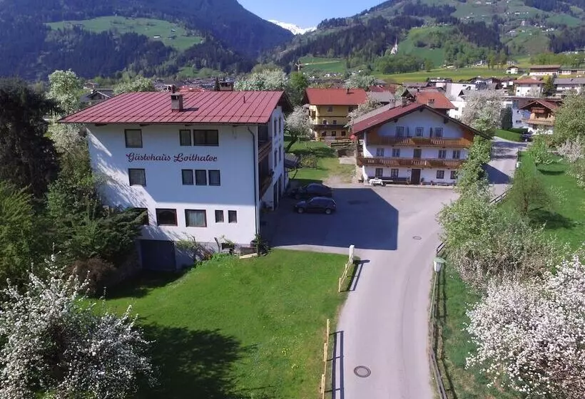Aamiaismajoitus (B&B) Gästehaus Loithaler