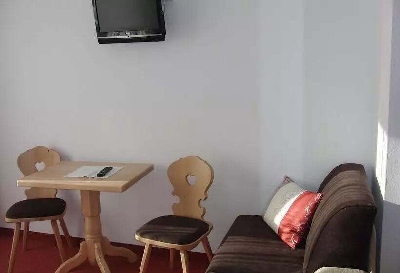 Aamiaismajoitus (B&B) Gästehaus Loithaler