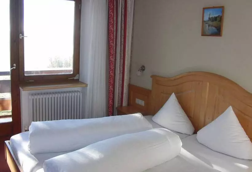 Aamiaismajoitus (B&B) Gästehaus Loithaler