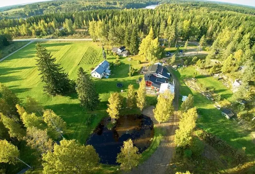 ベッドアンドブレックファースト Hostel Mansikka