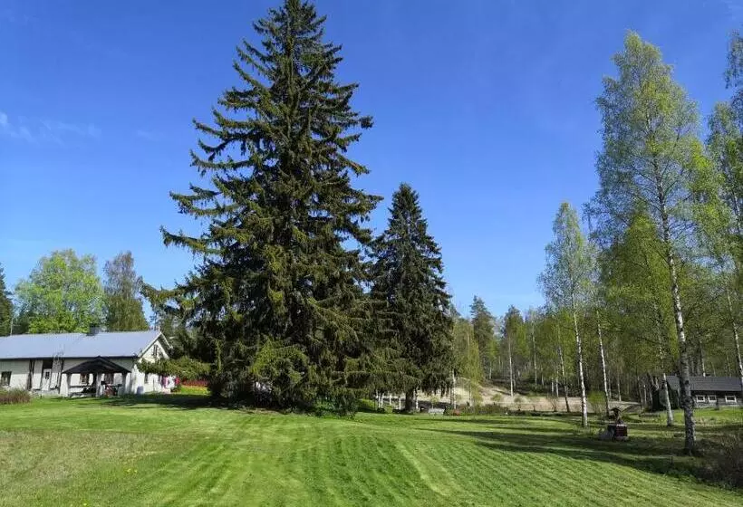 ベッドアンドブレックファースト Hostel Mansikka