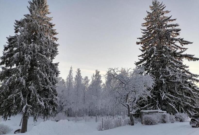 צימר Hostel Mansikka