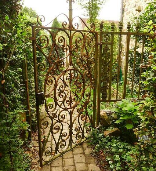 ベッドアンドブレックファースト La Cage Aux Oiseaux