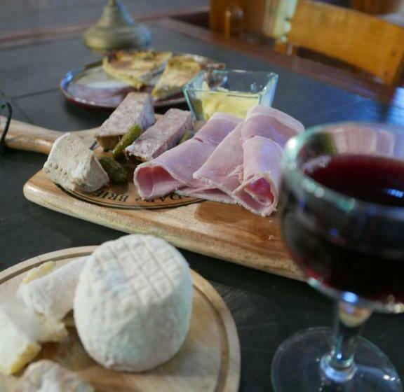 ベッドアンドブレックファースト La Cage Aux Oiseaux