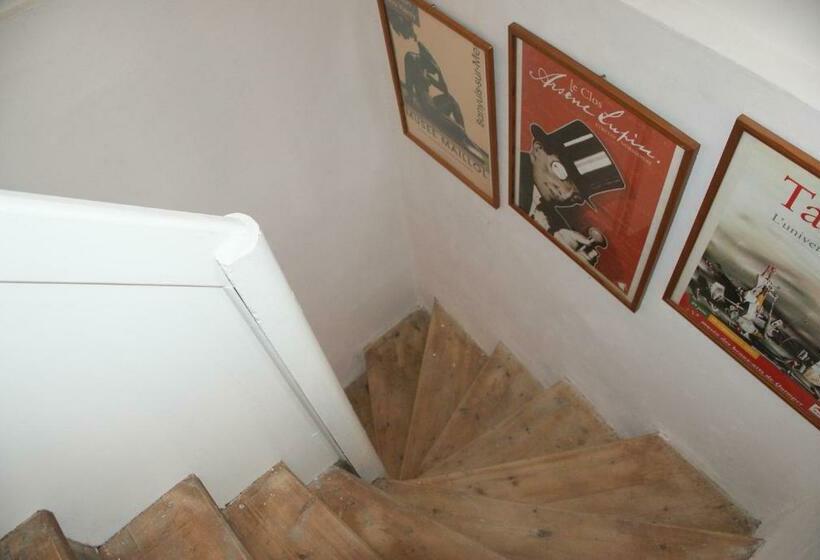 ベッドアンドブレックファースト La Vigie