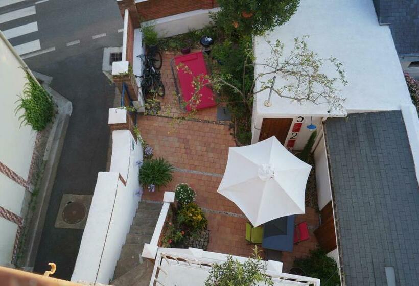 ベッドアンドブレックファースト La Vigie